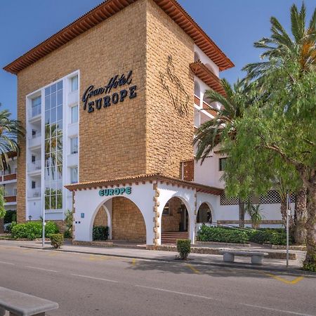 4R Gran Europe Hotel Комаруга Екстериор снимка