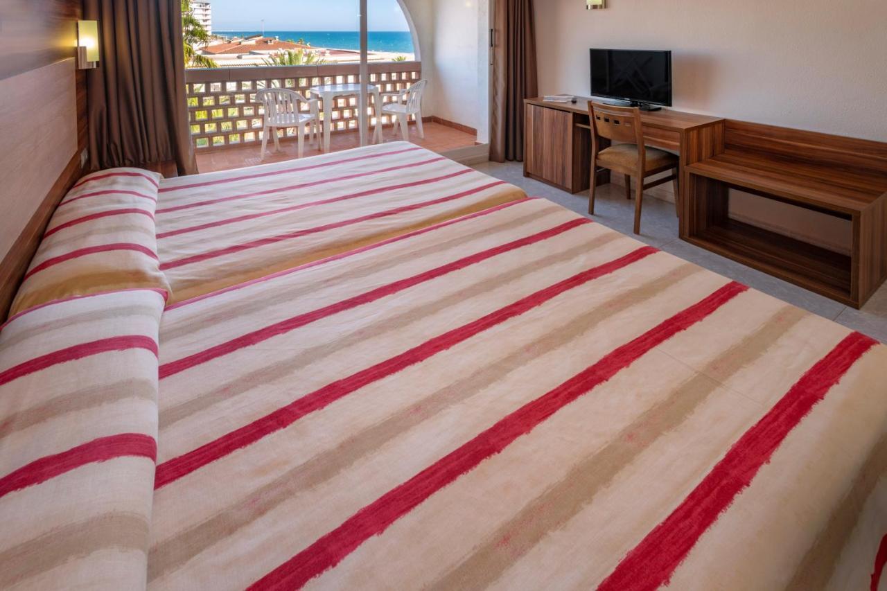 4R Gran Europe Hotel Комаруга Екстериор снимка